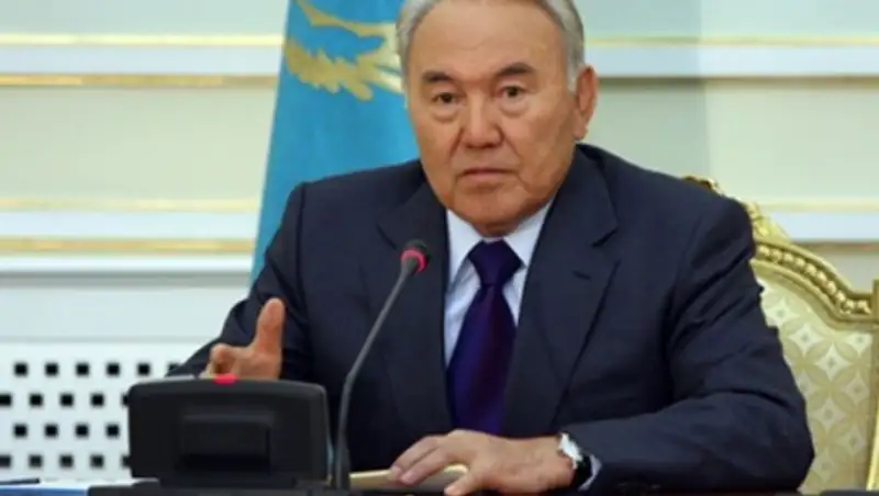 Нурсултан Назарбаев поручил снизить дефицит республиканского бюджета до 1% к 2018 году