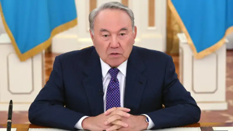 Нурсултан Назарбаев поговорил с Арменом Саркисяном