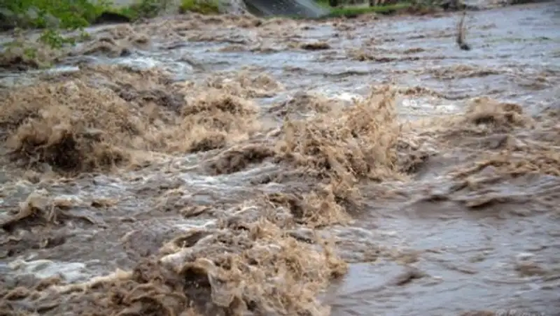 В ЮКО объявлено штормовое предупреждение