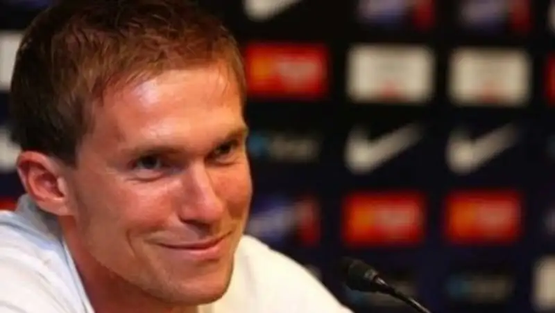 Александр Глеб: Проблемы с коллективом помешали карьере Аршавина в "Арсенале"