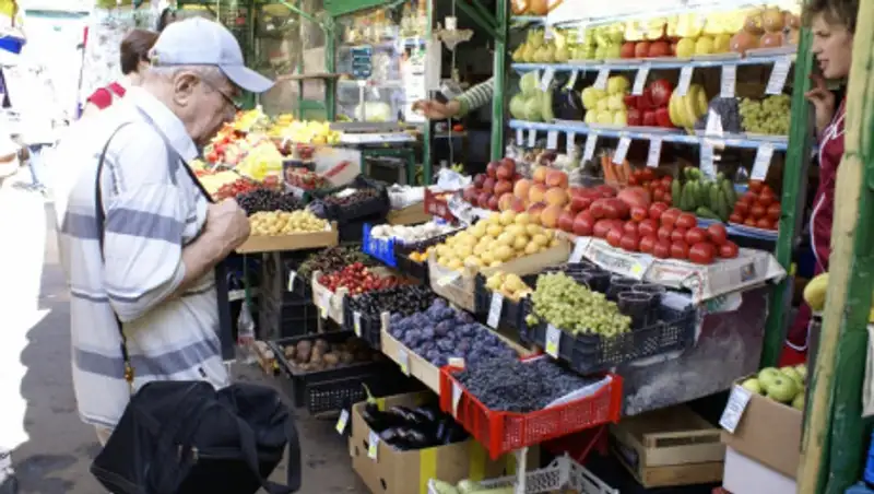 Четверть работающего малого бизнеса — магазины и СТО