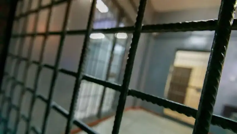 1,5 млн за брендовые сумки: мужчину подозревают в мошенничестве в Кокшетау