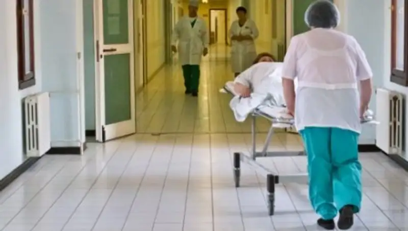 В Жамбылской области прокуроры проверили медучреждения