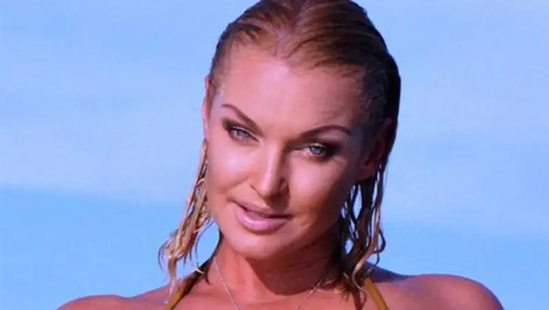 Любовник окатил ледяной водой Волочкову 