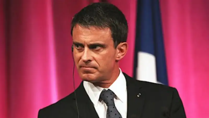 СМИ: Премьер-министр Франции возможно будет баллотироваться на пост президента страны