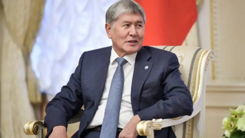 Экс-президента Кыргызстана лишили неприкосновенности