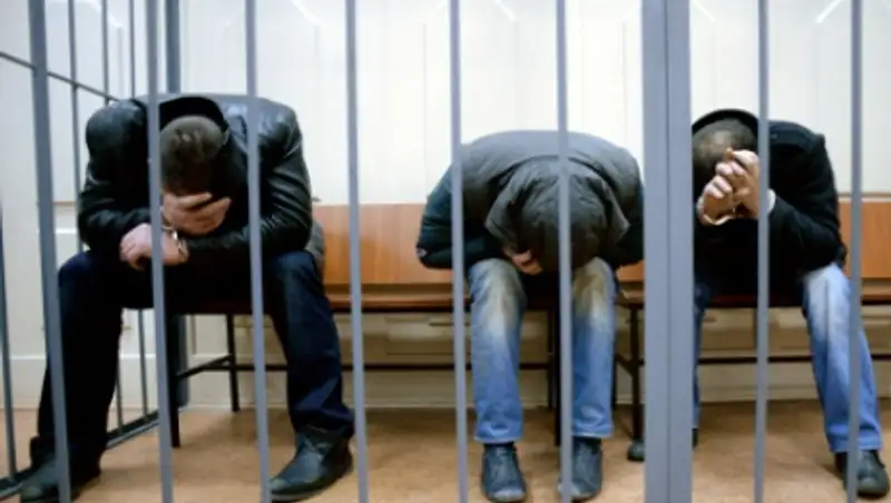 Адвокаты нашли ошибку в решении об аресте обвиняемых в убийстве Немцова