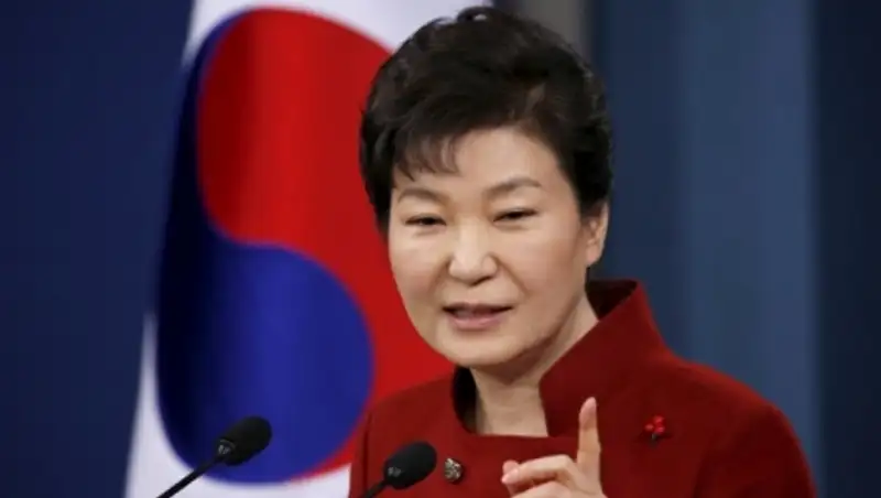 Президент Южной Кореи предупредила о создании в КНДР миниатюрных ядерных боеголовок
