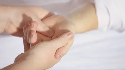 пальцы, фото - Новости Zakon.kz от 31.12.2021 09:01