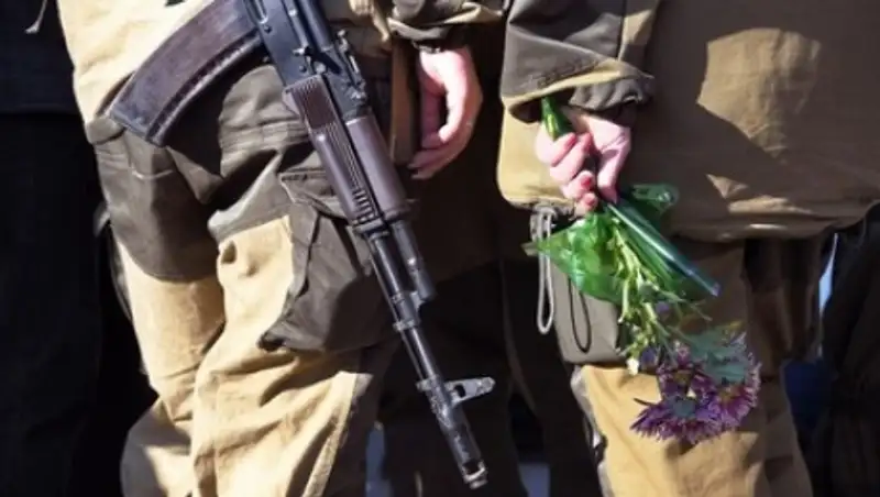 Трое украинских военных подорвались на мине в Донбассе