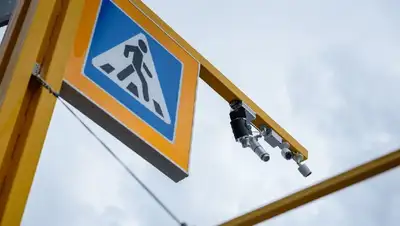 пешеходный переход, фото - Новости Zakon.kz от 05.07.2022 19:37