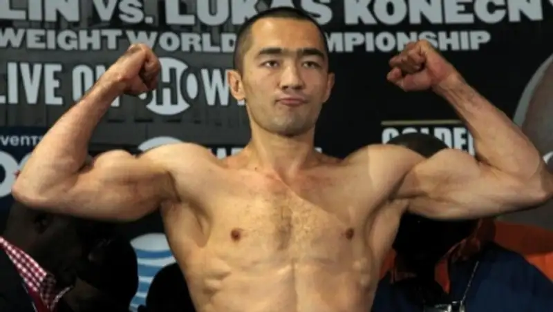 Бейбут Шуменов вошел в десятку рейтинга от Boxrec.com