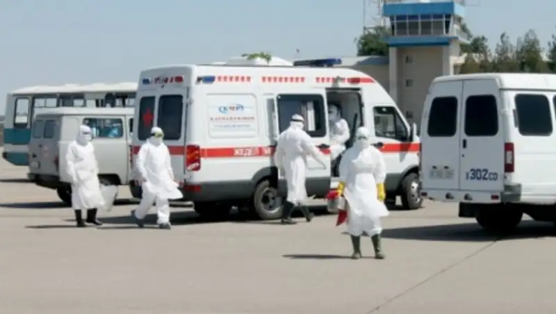 В Шымкенте прошли учения по госпитализации зараженного вирусом Эбола