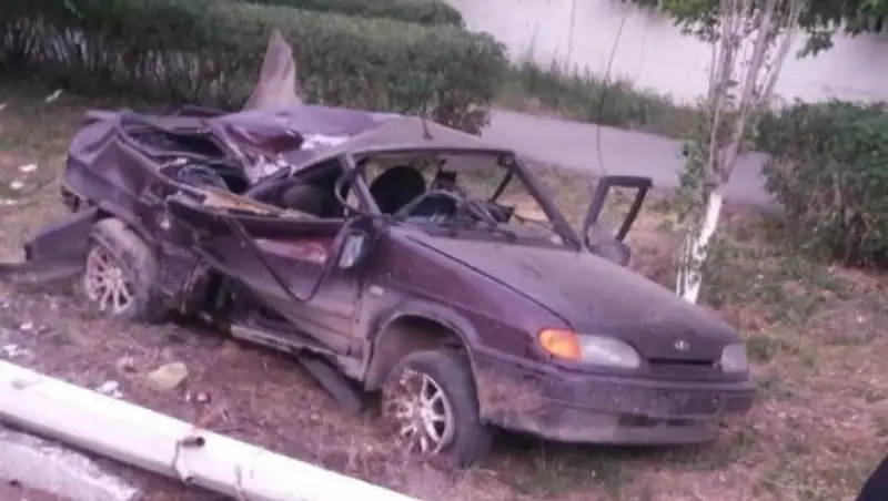 Жених и невеста попали в сильную аварию в Житикаре