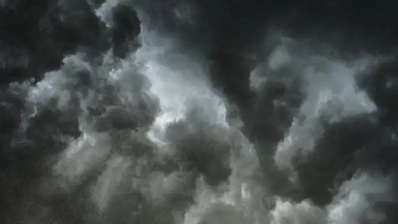 Штормовое предупреждение объявлено 14 регионах