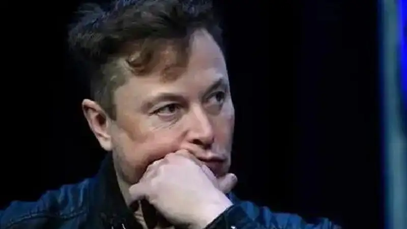 Starlink не будет блокировать российские новостные издания — Илон Маск