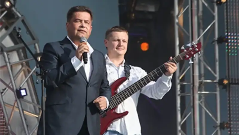 Полиция задержала подозреваемого в избиении бас-гитариста группы «Любэ»