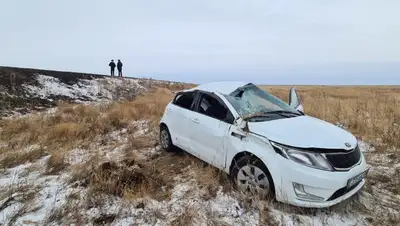 Женщина погибла в ДТП на трассе "Самара-Шымкент", фото - Новости Zakon.kz от 19.11.2022 16:33