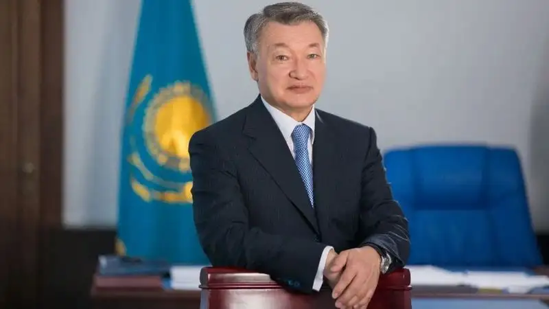 Даниал Ахметов поздравил восточноказахстанцев с Днем Независимости
