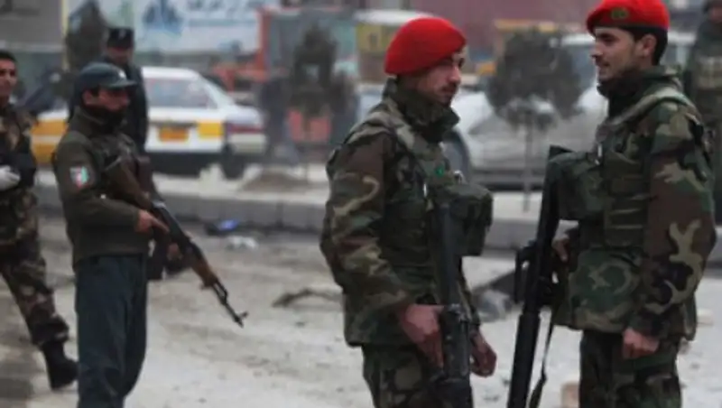 17 полицейских погибли в Гильменде в бою с талибами