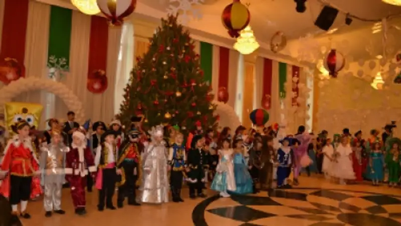 На Президентской елке в Павлодаре повеселились 150 юных жителей области