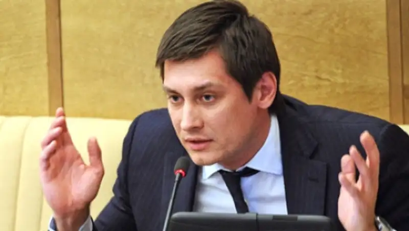 Гудков сообщил об отказе Думы расследовать убийство Немцова