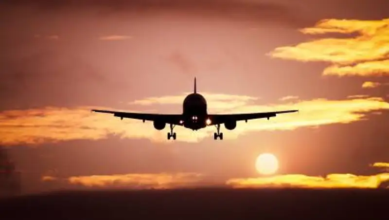 Казахстан возобновляет авиасообщение с Таджикистаном