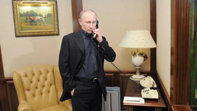 Путин провел телефонный разговор с Трампом