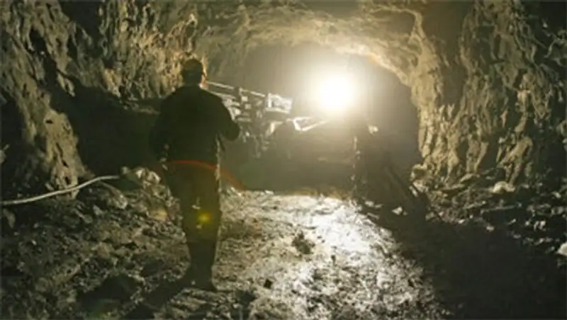 Нарушение технологического процесса стало причиной обрушения на шахте «Казахалтын», фото - Новости Zakon.kz от 12.11.2013 19:08