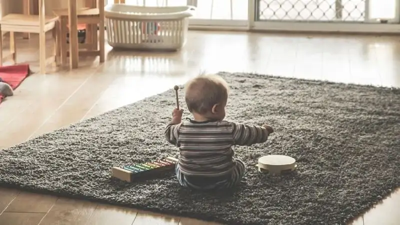 В Шымкенте многодетная мать продала сына за миллион тенге