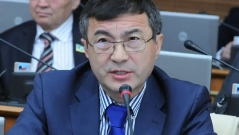 Госбюджет РК ежегодно недополучает $200 млн из-за теневого бизнеса ювелиров - депутат