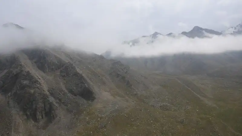 В алматинских горах потерялись еще два туриста