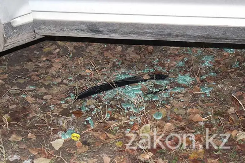 В Алматы задержали пьяного автовора (фото) В Алматы задержали пьяного автовора (фото), фото - Новости Zakon.kz от 27.11.2013 23:40