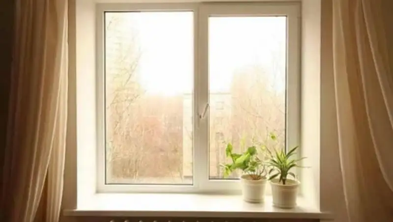 В Костанае из окна выпала 9-летняя