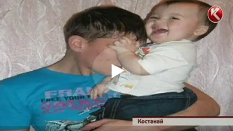 Житель Костаная обвиняет врачей в том, что они сделали его сына инвалидом