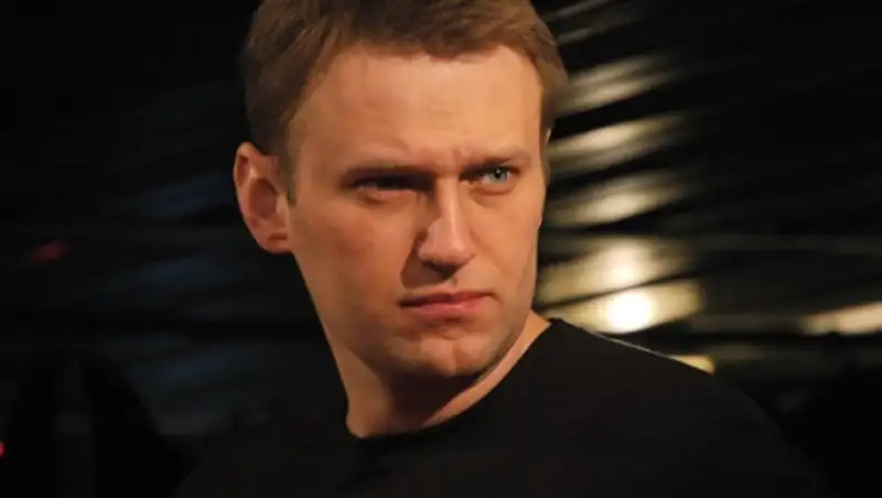 Алексей Навальный попросил суд отпустить его на похороны Бориса Немцова