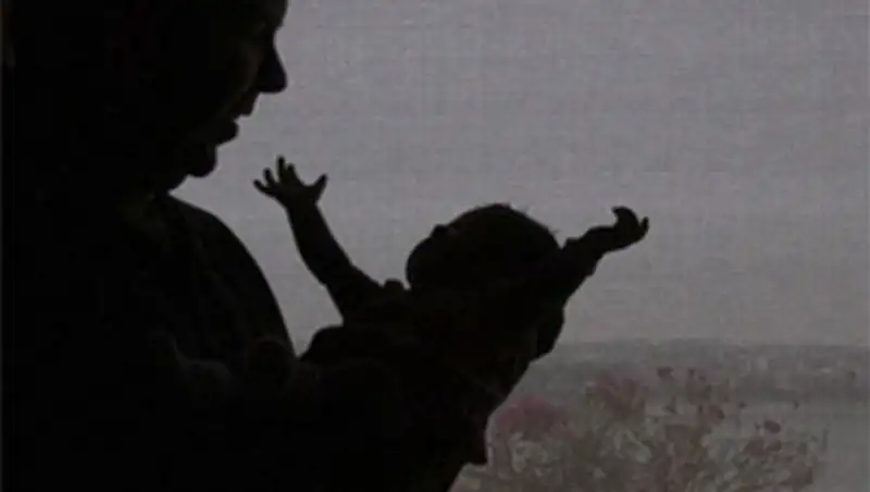 В Актобе мать хотела продать своего ребенка за 1 млн.600 тыс.тенге