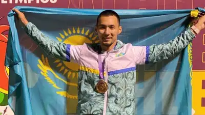 Золотая медаль Сурдлимпийских играх, фото - Новости Zakon.kz от 14.05.2022 18:43