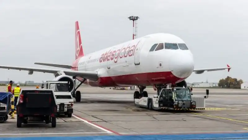 В Казани самолёт с 200 пассажирами едва не лишился шасси из-за ошибки экипажа