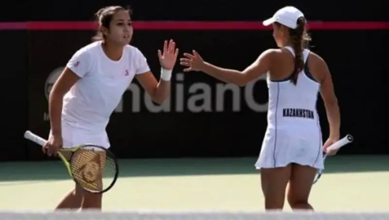 Путинцева и Дияс проиграли во втором круге парного разряда на Australian Open