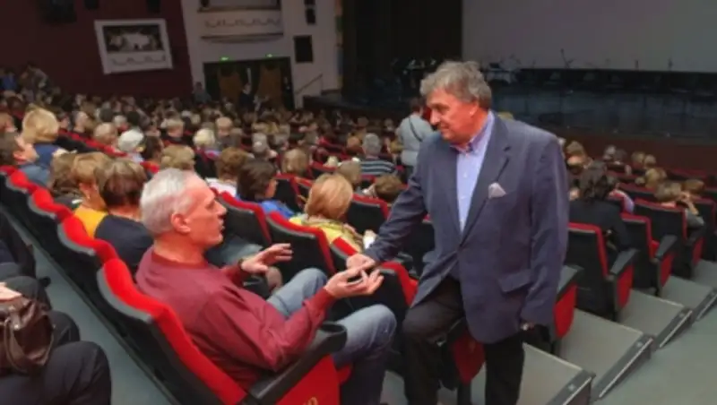 Прощание с Рязановым пройдет в киноклубе «Эльдар»