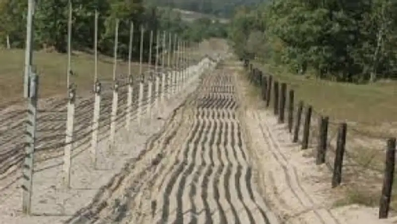 В Госдуме предрекли разрушение стены на границе России и Украины народом 