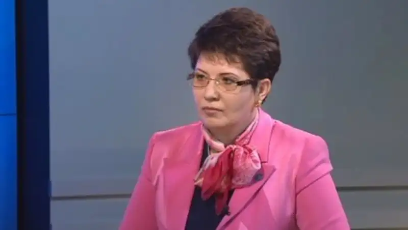 Мажилис досрочно прекратил полномочия члена ЦИК РК Натальи Годуновой