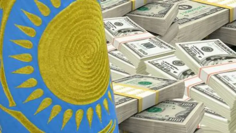 Токаев поручил Нацбанку держать в поле зрения Нацфонд