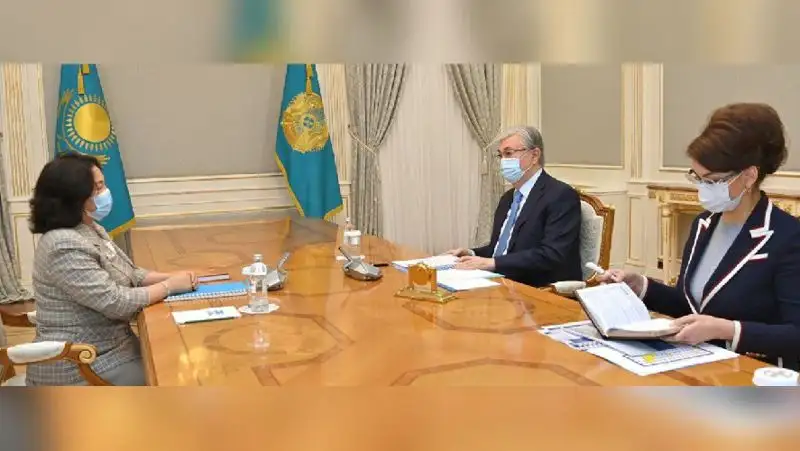 Токаев принял директора Института языкознания