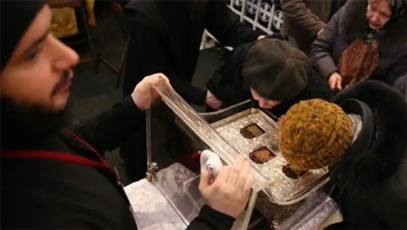 В Волгоград на 40-й день после терактов привезли Дары волхвов