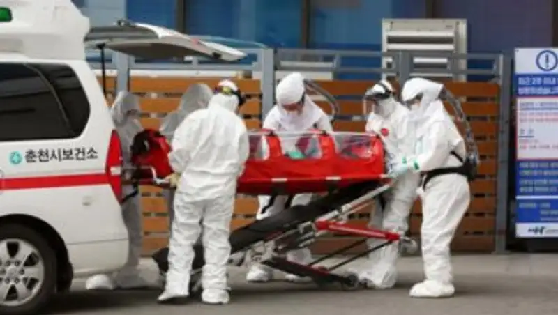 В Южной Корее объявлен "красный" уровень угрозы в связи с коронавирусом