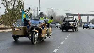 Автопробег прошел в Конаеве, фото - Новости Zakon.kz от 20.11.2022 18:29