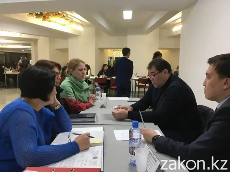 Тысячи казахстанцев получили помощь в рамках акции «Народный юрист», фото - Новости Zakon.kz от 25.11.2019 14:03