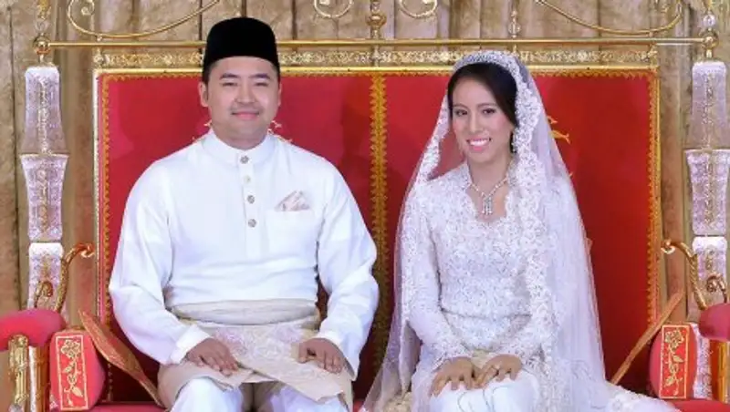 Уроженец РК Данияр Кесикбаев и дочь премьера Малайзии стали родителями